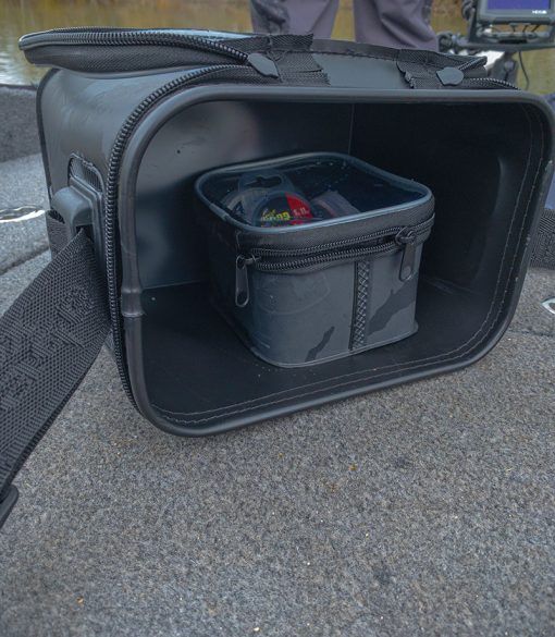 Rage Large Camo Welded Bag - imagine 2