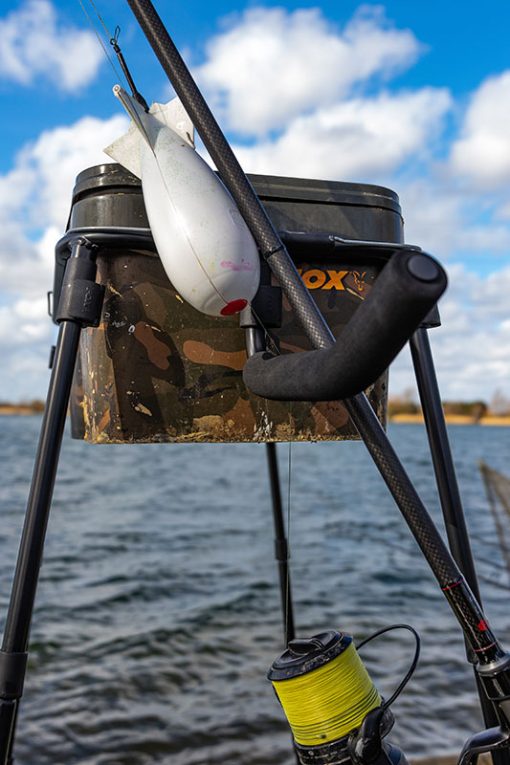 Spomb Double Bucket Stand Kit - imagine 5