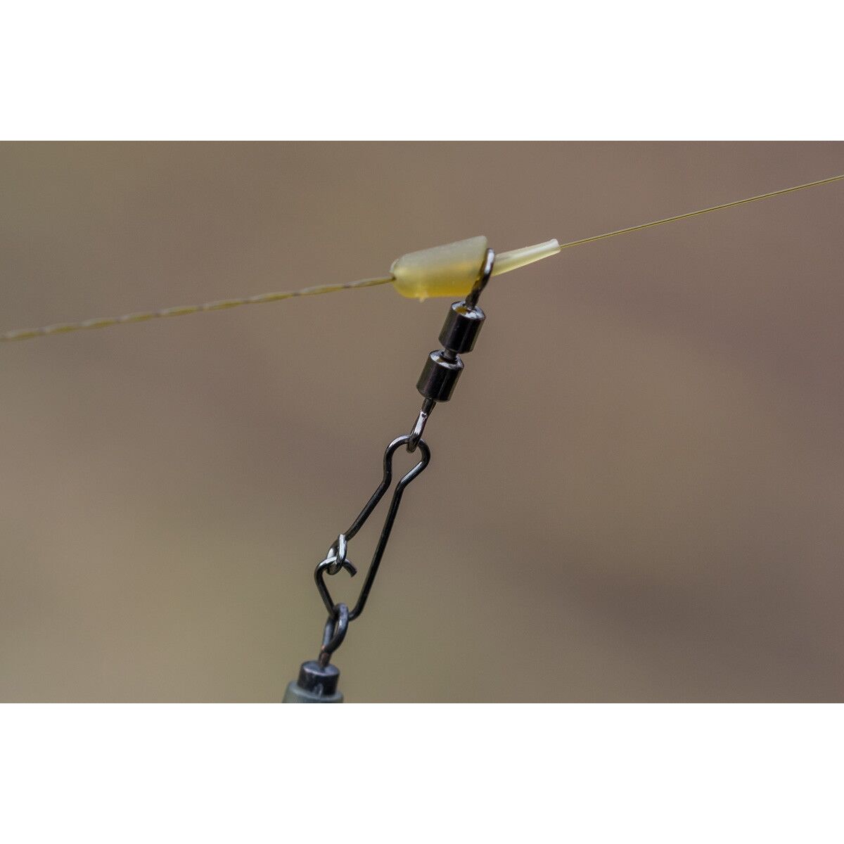 Preston Double Feeder Link Swivels - imagine 2
