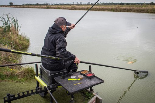 Matrix Ethos Xr-Power 3.5m Landing Net Handle 2Pieces - imagine 12