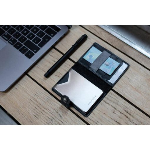 LEDLENSER LANTERNA PORTOFEL BLACK 150LM+ACUM+USB - imagine 5