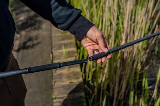 Fox Horizon X6 42 8ft (2 Piece) Carbon Landing Net (Camo Mesh) - imagine 4