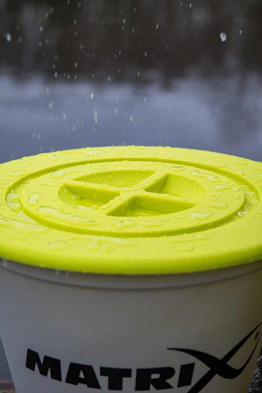 Matrix 17l groundbait bucket lid - imagine 9
